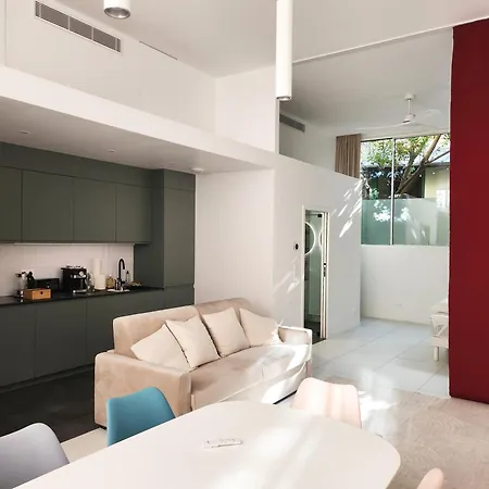 Loft Moderne Et Lumineux